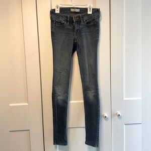 Hollister skinny jeans